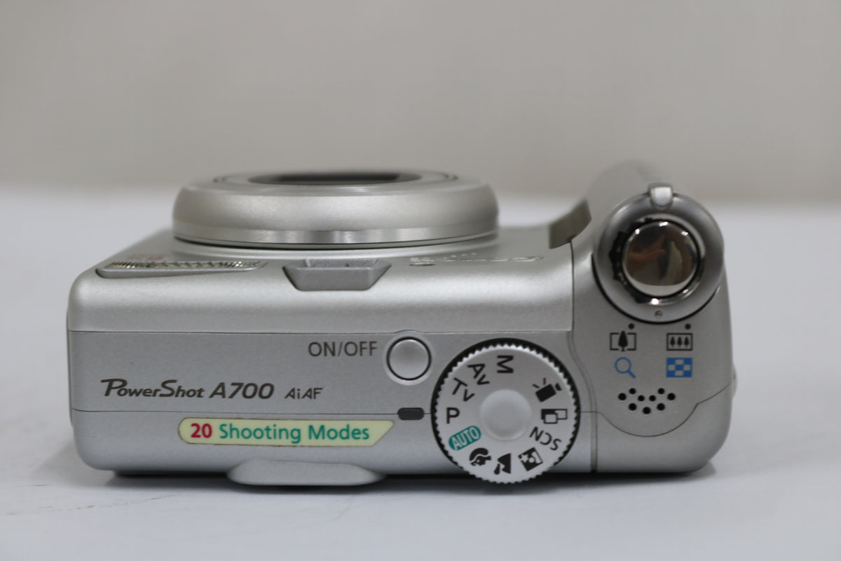 キャノン Canon PowerShot A700 6x コンパクトデジタルカメラ 6