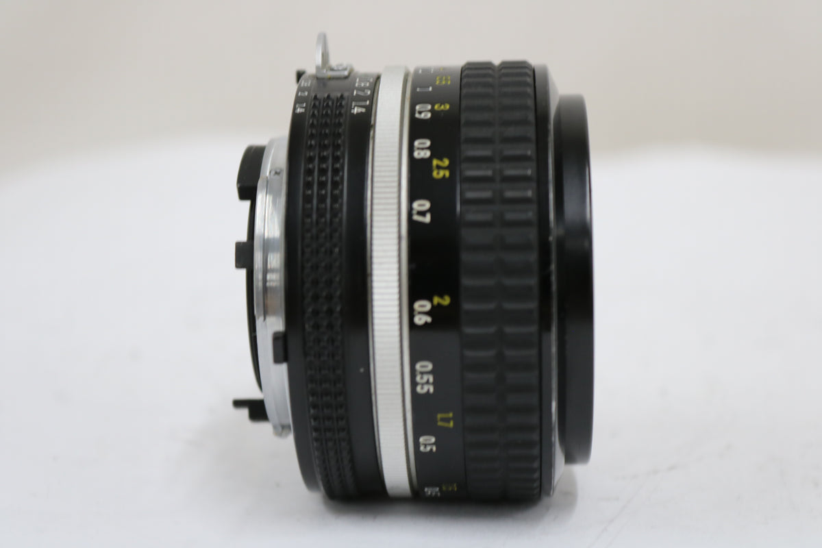 ニコン Nikon NIKKOR 50mm F1.4 Ai レンズ 4
