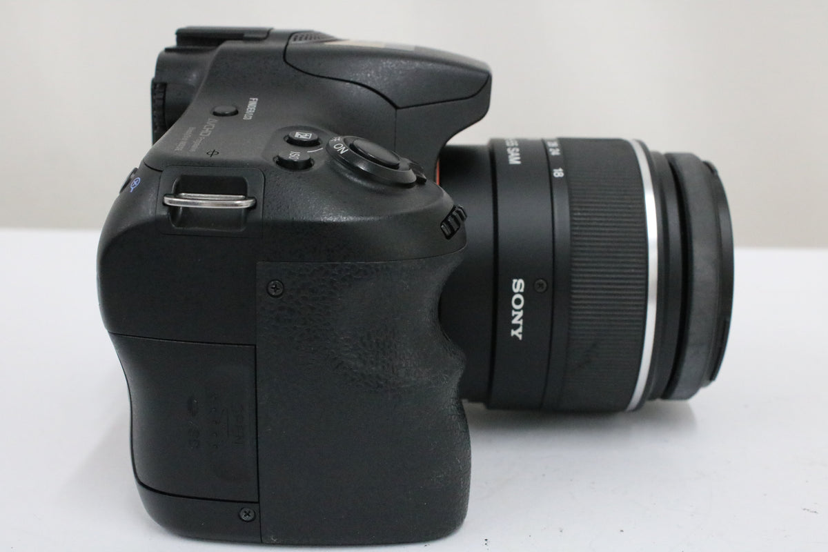 【シャッター1428回】ソニー Sony α57 DT 18-55mm F3.5-5.6 デジタル一眼 5