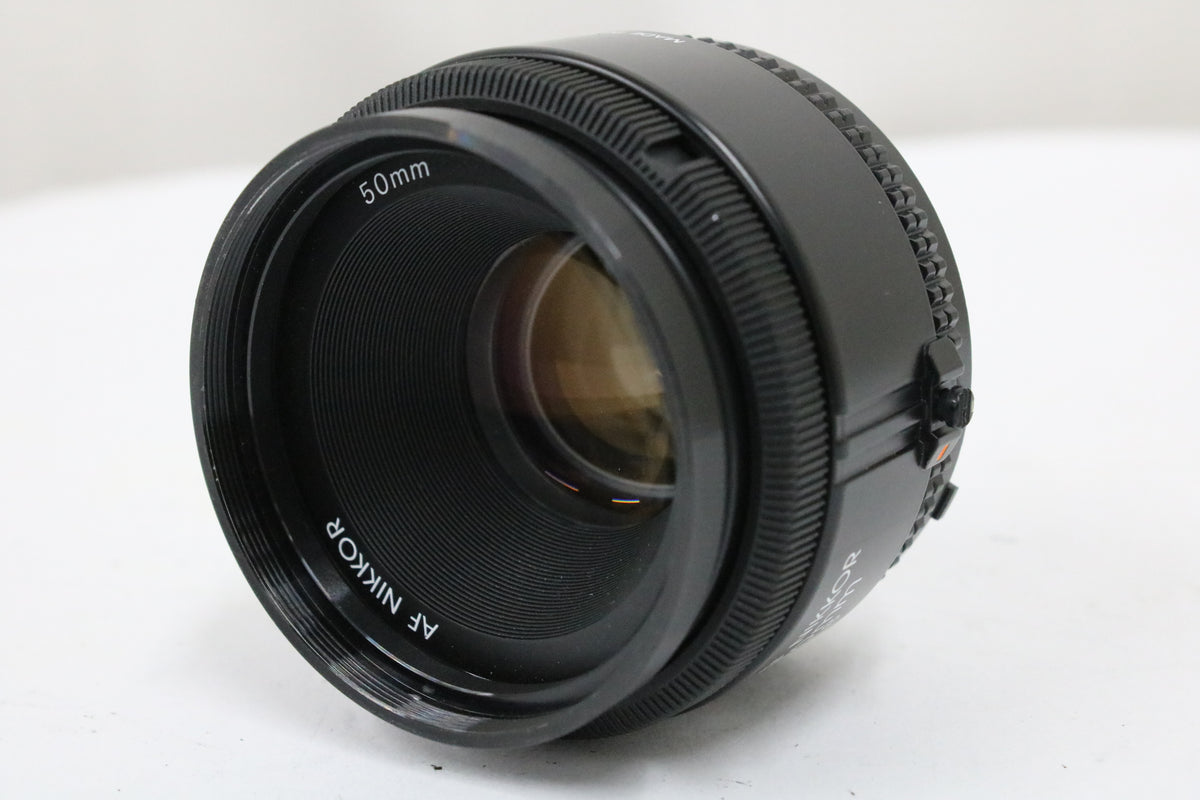 ニコン Nikon AF NIKKOR 50mm F1.8 レンズ 1