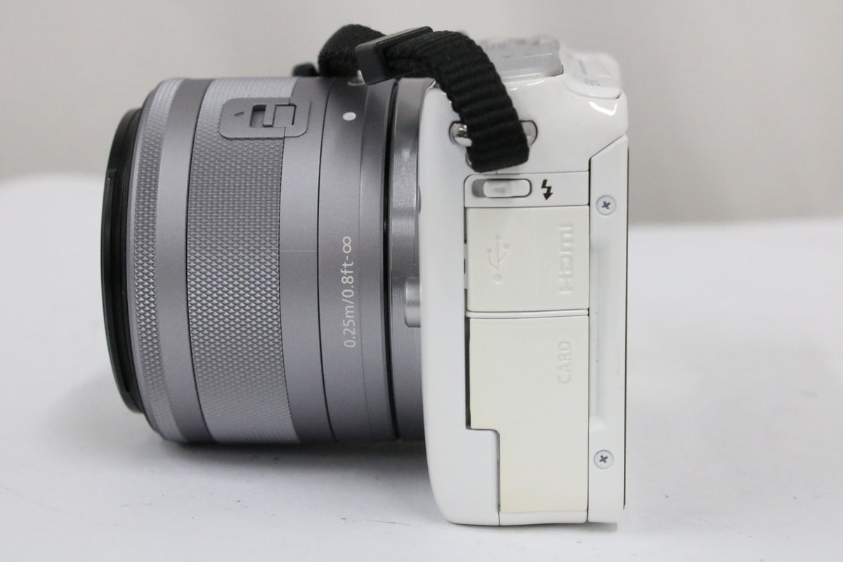 キャノン Canon EOS M10 ホワイト EF-M 15-45mm F3.5-6.3 IS STM ミラーレス一眼 5