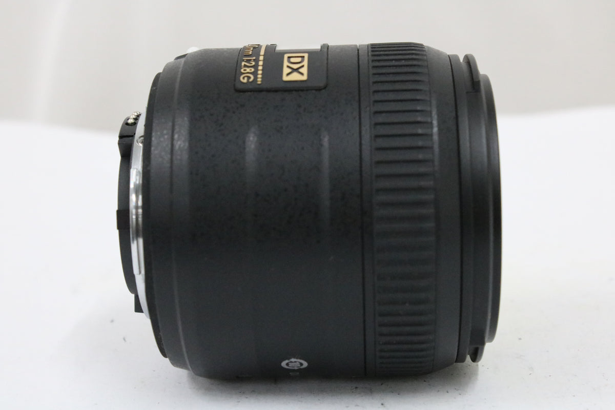 ニコン Nikon DX AF-S Micro NIKKOR 40mm F2.8 G レンズ 4