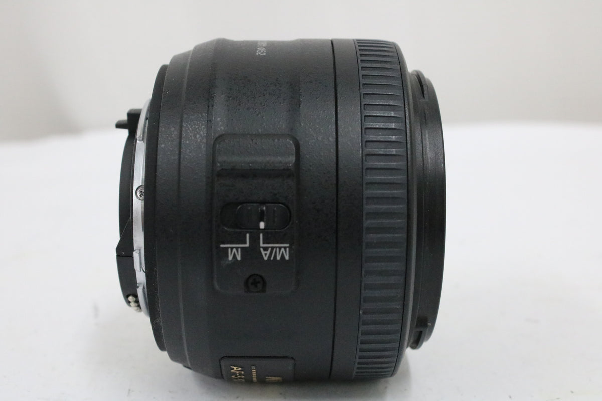 ニコン Nikon DX AF-S NIKKOR 35mm F1.8 G レンズ 4