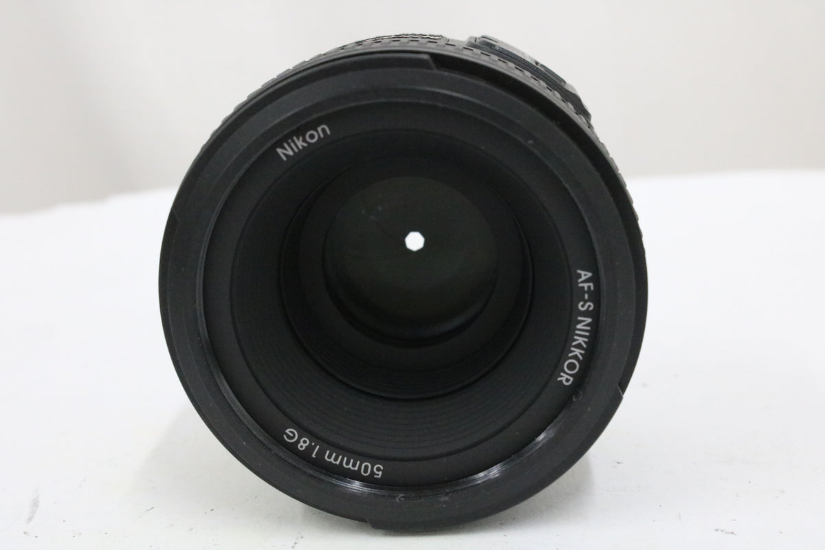 ニコン Nikon AF-SNIKKOR 50mm F1.8 G レンズ 2
