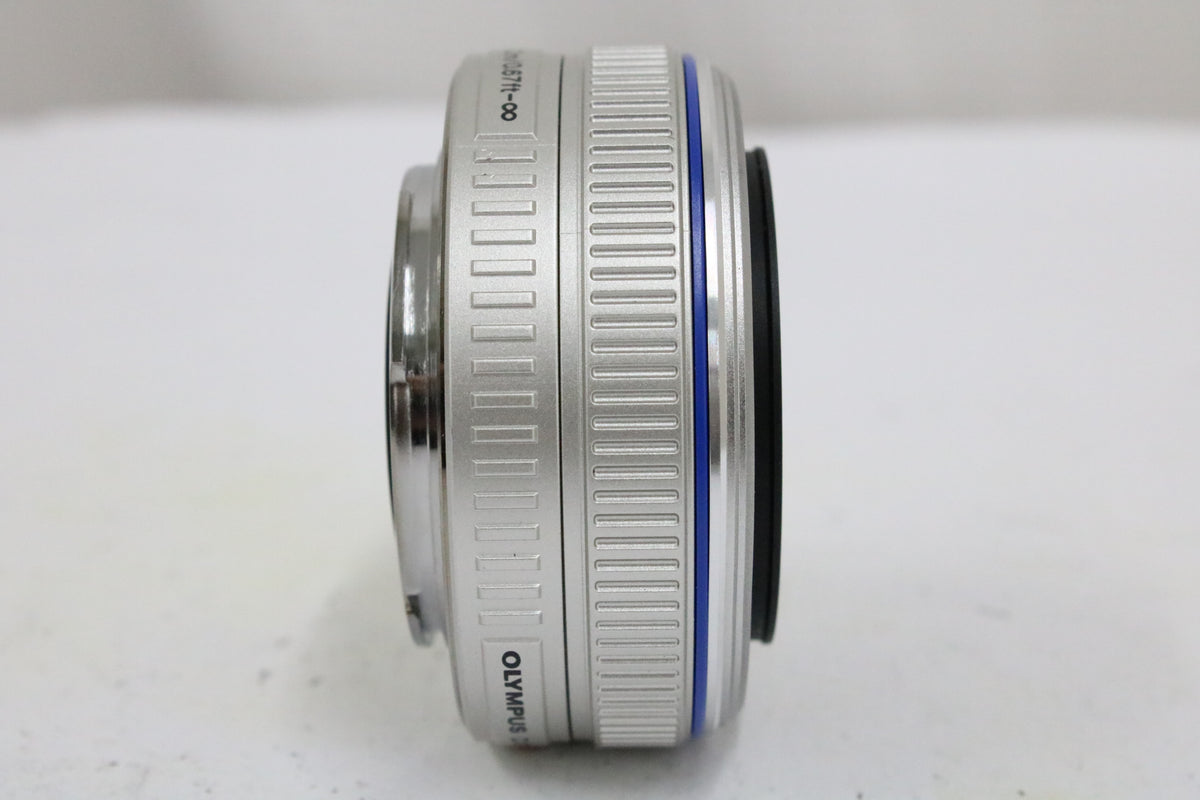 オリンパス Olympus M.ZUIKO DIGITAL 17mm F2.8 マイクロフォーサーズ レンズ 4