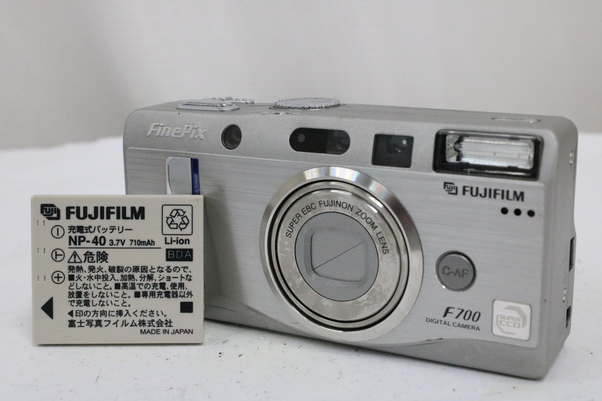 フジフィルム Fujifilm FINEPIX F700 バッテリー付き コンパクトデジタルカメラ 1