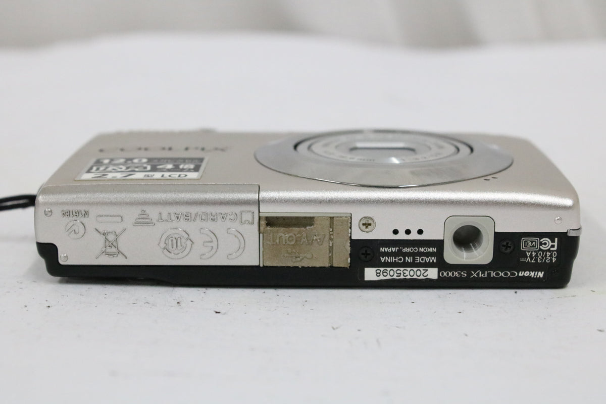 ニコン Nikon COOLPIX S3000 4x バッテリー付き コンパクトデジタルカメラ 7
