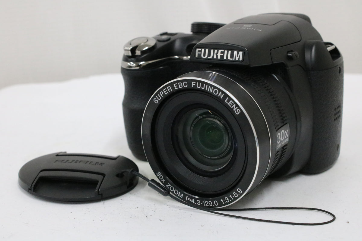 【便利な単三電池で使用可】フジフィルム Fujifilm FINEPIX S 30x ブラック コンパクトデジタルカメラ 1