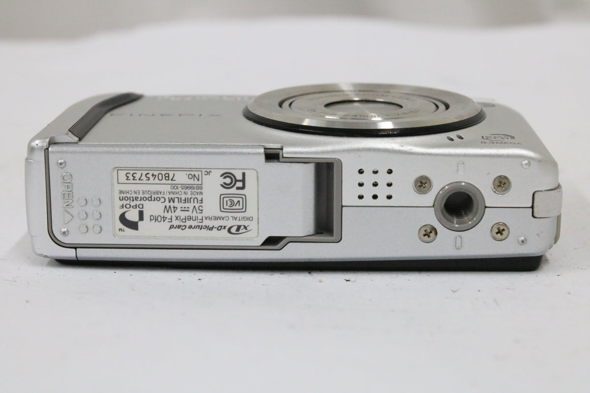フジフィルム Fujifilm FINEPIX F40fd 3x コンパクトデジタルカメラ 7