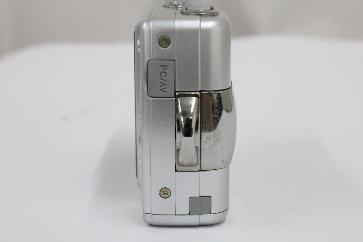【便利な単三電池で使用可】ペンタックス Pentax Optio M20 3x コンパクトデジタルカメラ 3