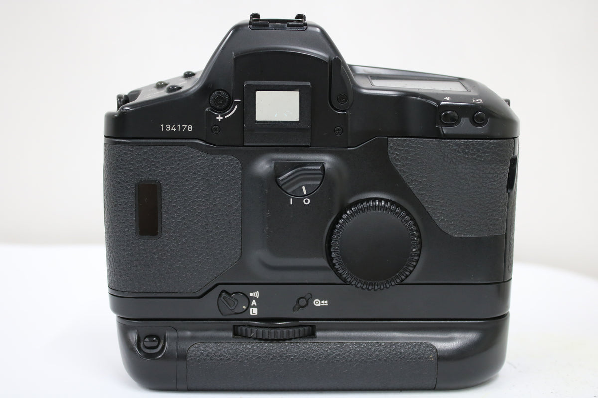 キャノン Canon EOS-1N バッテリーグリップ付き 4