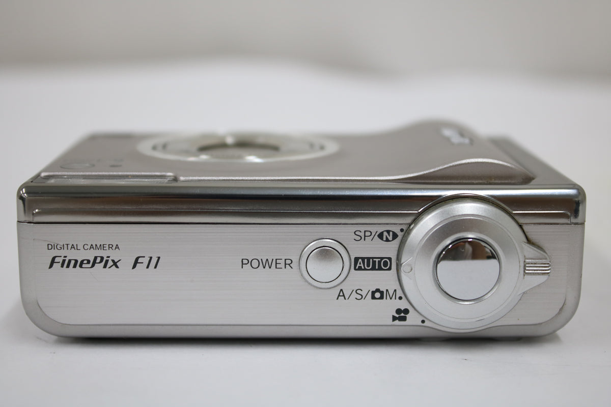 フジフィルム Fujifilm FINEPIX F11 3x バッテリー付き コンパクトデジタルカメラ 6