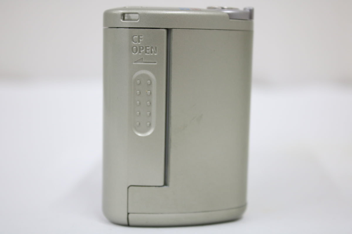 【便利な単三電池で使用可】キャノン Canon PowerShot A70 3x コンパクトデジタルカメラ 5