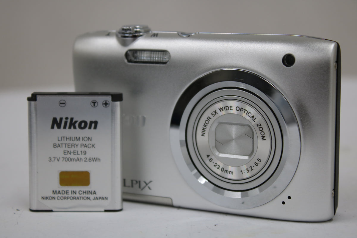 ニコン Nikon COOLPIX A100 5x バッテリー付き コンパクトデジタルカメラ 1
