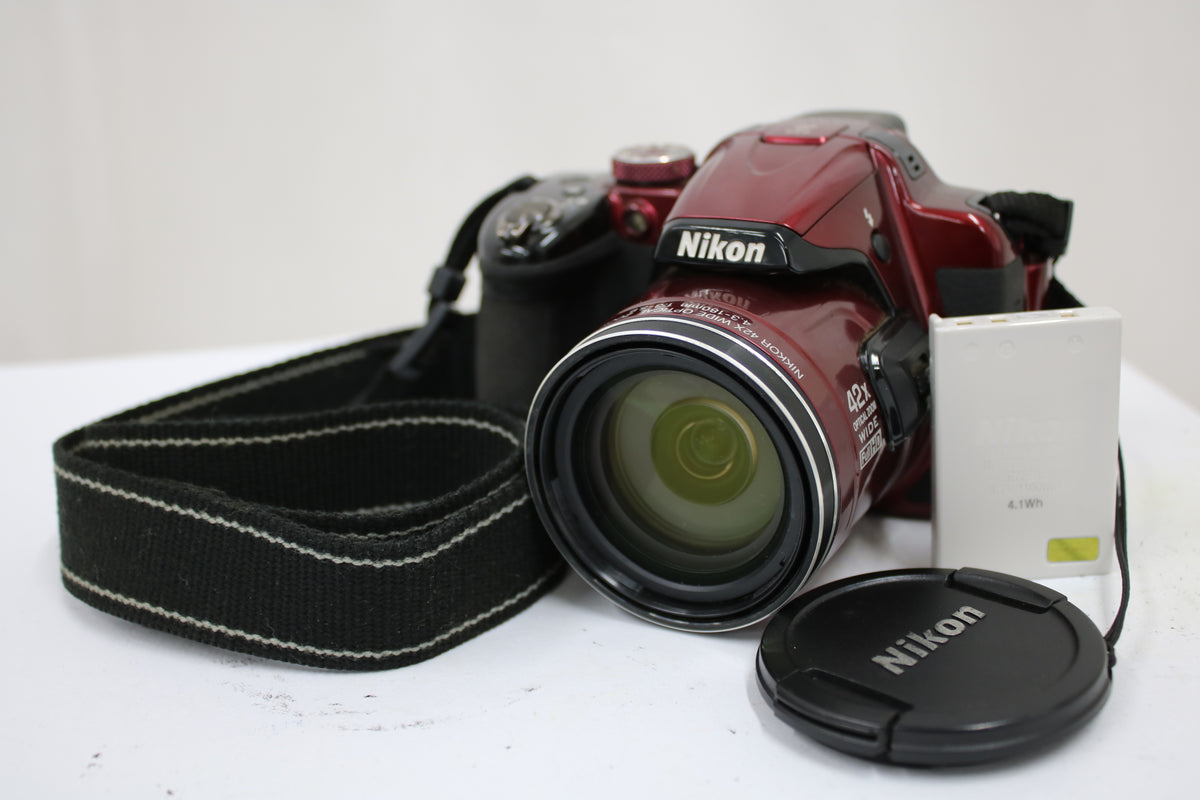 ニコン Nikon COOLPIX P520 42x レッド バッテリー付き コンパクトデジタルカメラ 1
