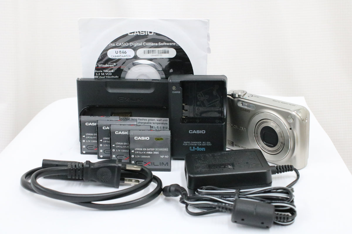 カシオ Casio EXILIM EX-Z1200 3x 付属品多数 コンパクトデジタルカメラ 1