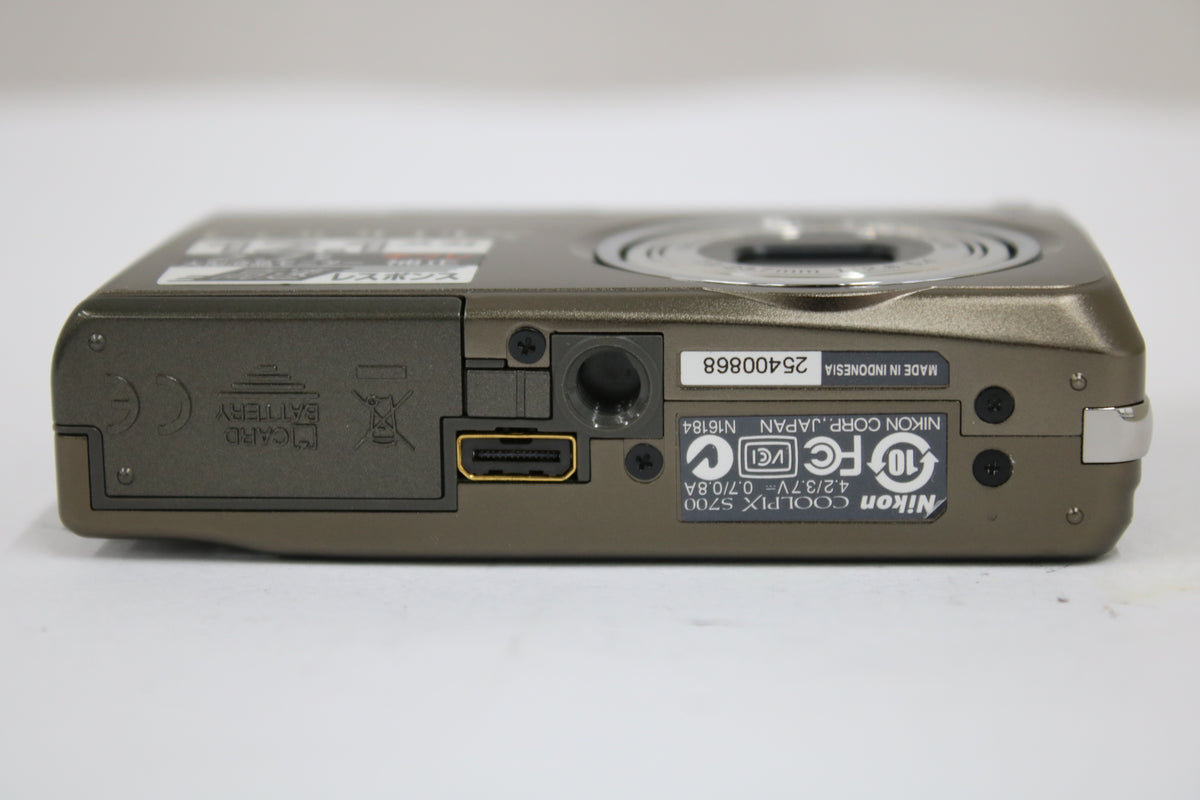 ニコン Nikon COOLPIX S700 3x アーバンブラック バッテリー付き コンパクトデジタルカメラ 7