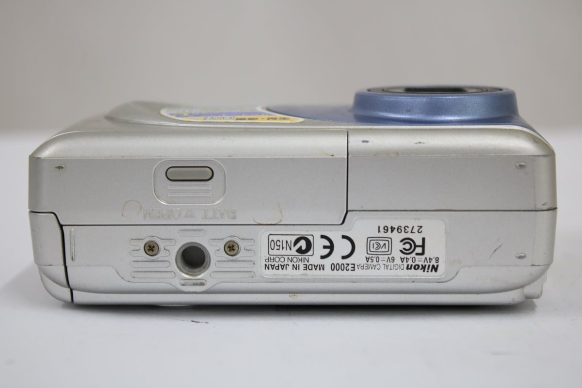 【便利な単三電池で使用可】ニコン Nikon COOLPIX 2000 コンパクトデジタルカメラ 7