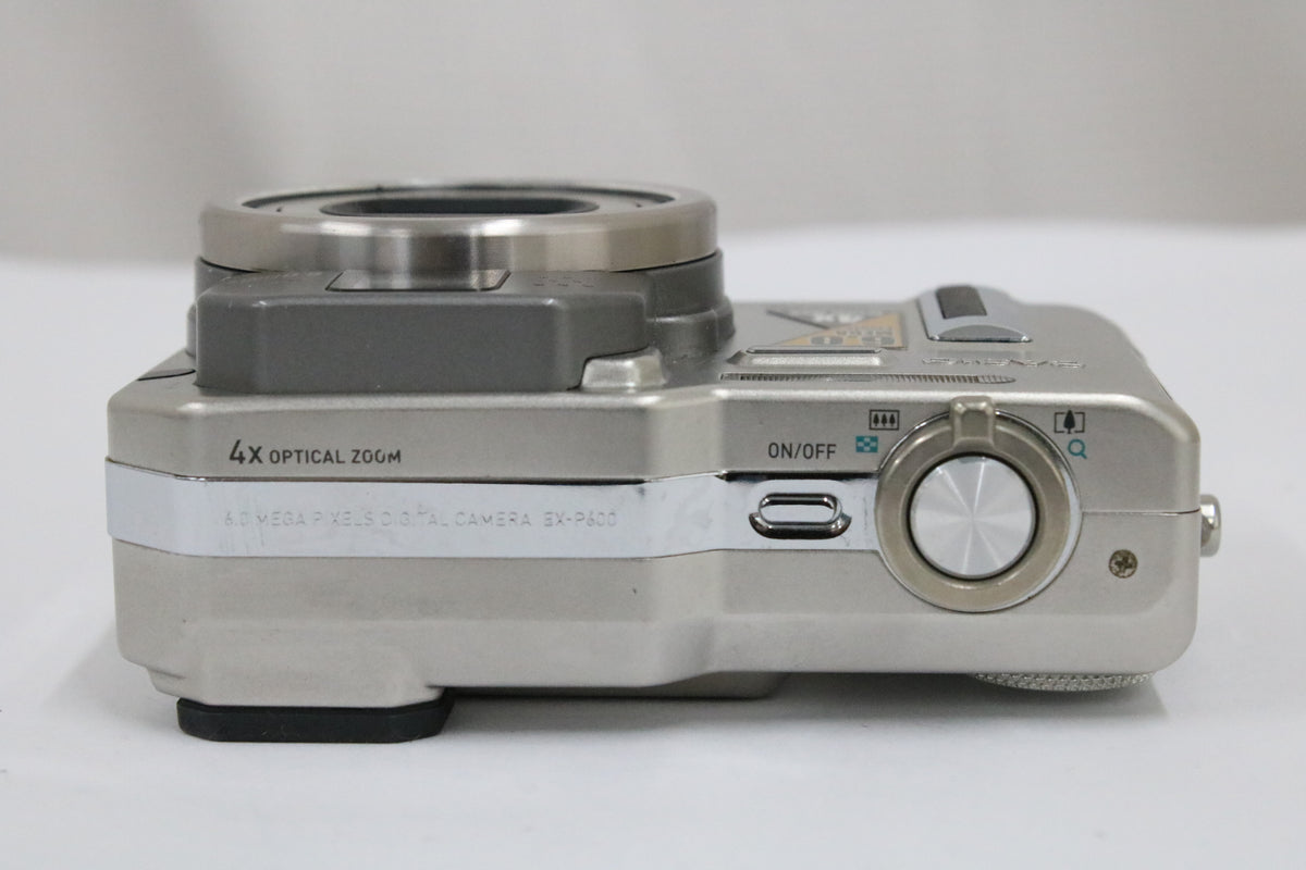 カシオ Casio EXILIM EX-P600 4x バッテリー付き コンパクトデジタルカメラ 6