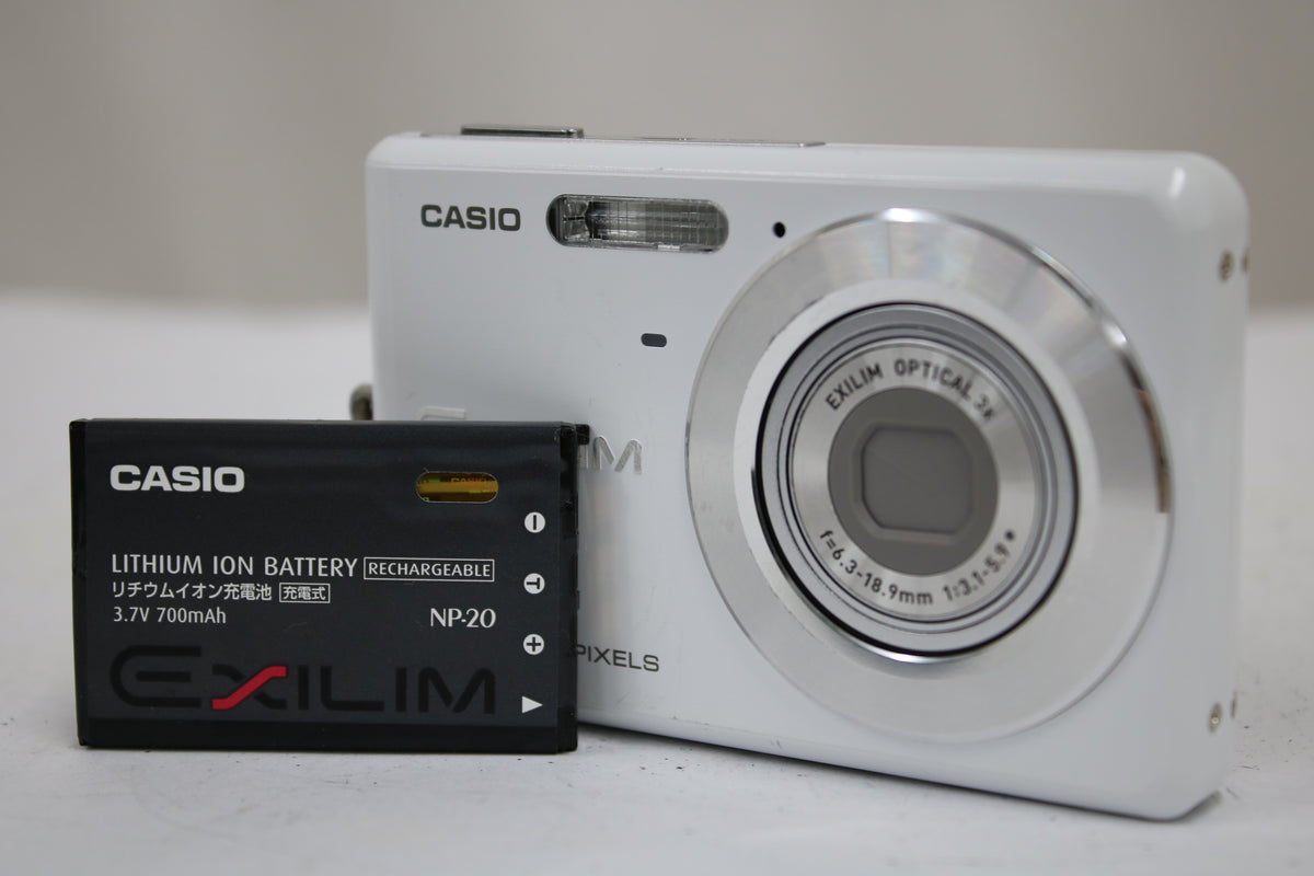 カシオ Casio EXILIM EX-Z77 3x ホワイト バッテリー付き コンパクトデジタルカメラ 1