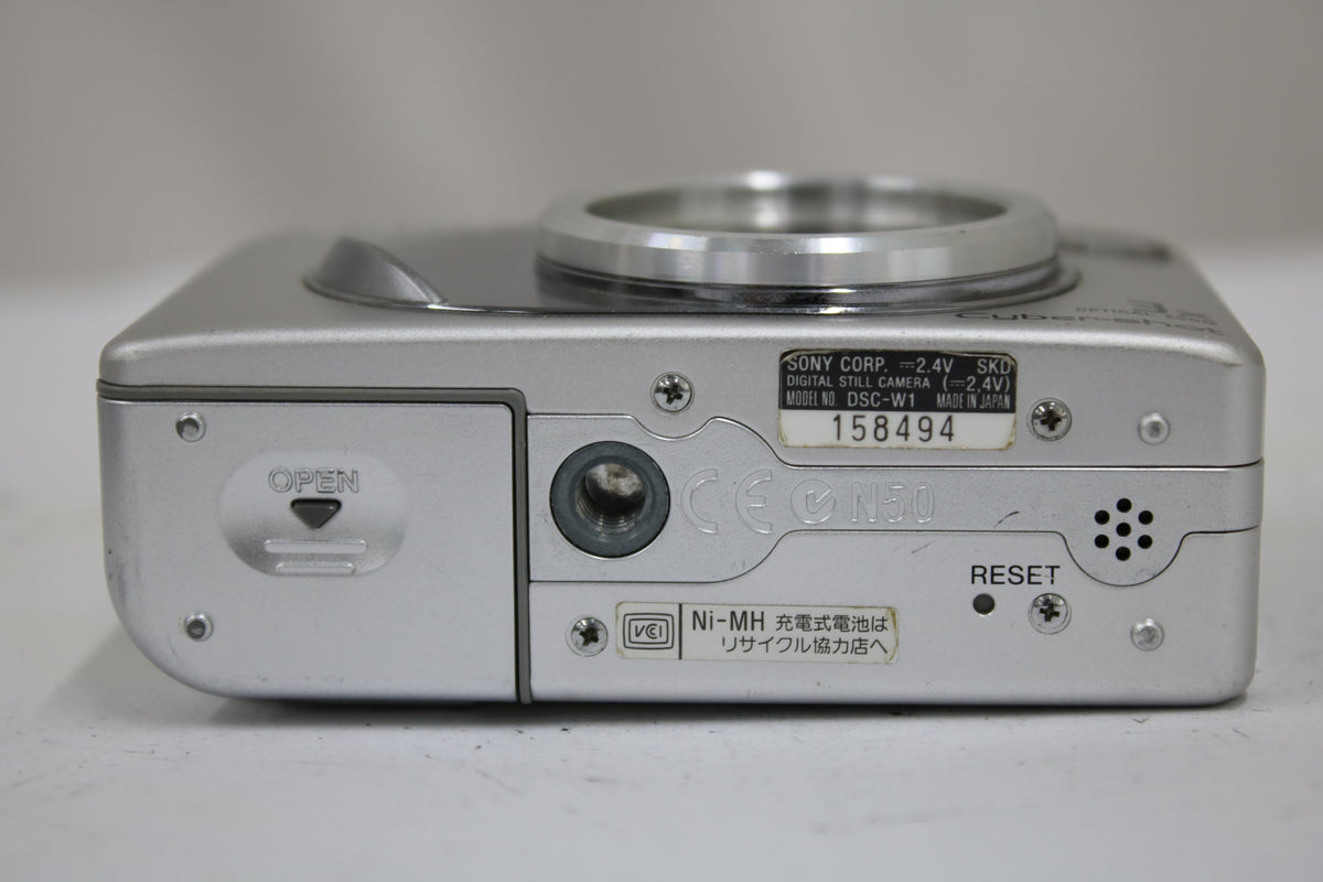 【便利な単三電池で使用可】ソニー Sony Cyber-shot DSC-W1 3x コンパクトデジタルカメラ 7