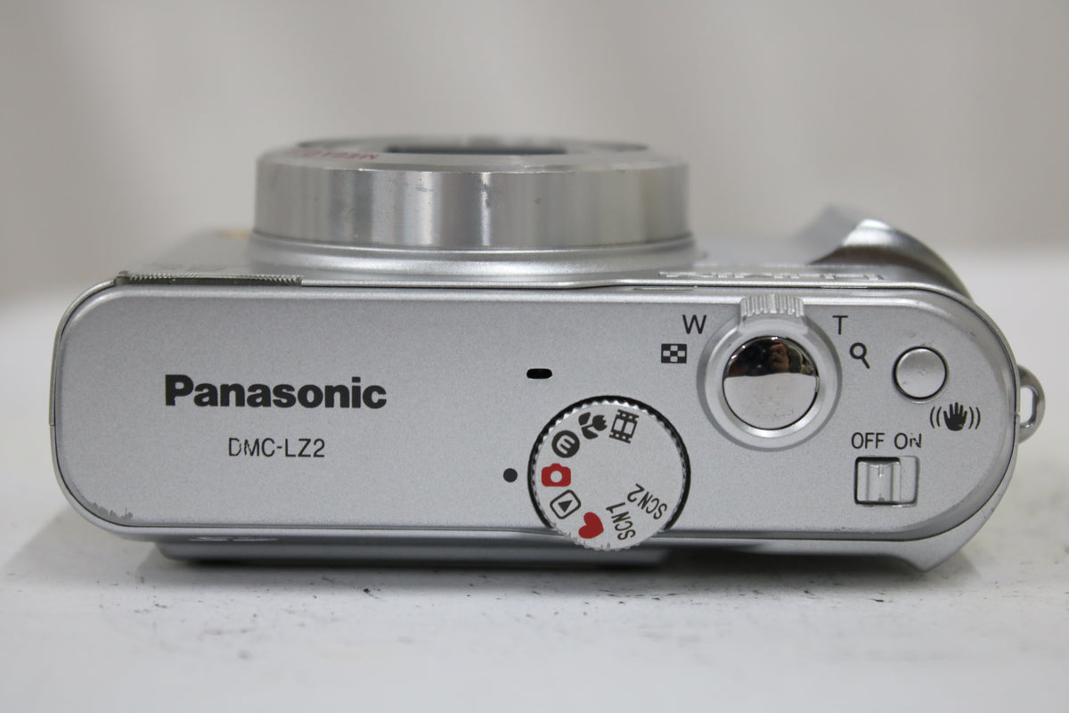 【便利な単三電池で使用可】 Panasonic LUMIX DMC-LZ2 6x コンパクトデジタルカメラ 6