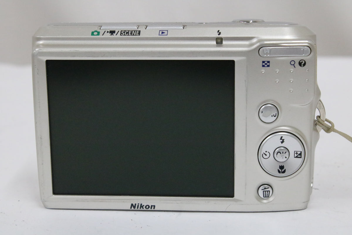 ニコン Nikon COOLPIX L18 3x ケース付き コンパクトデジタルカメラ 4