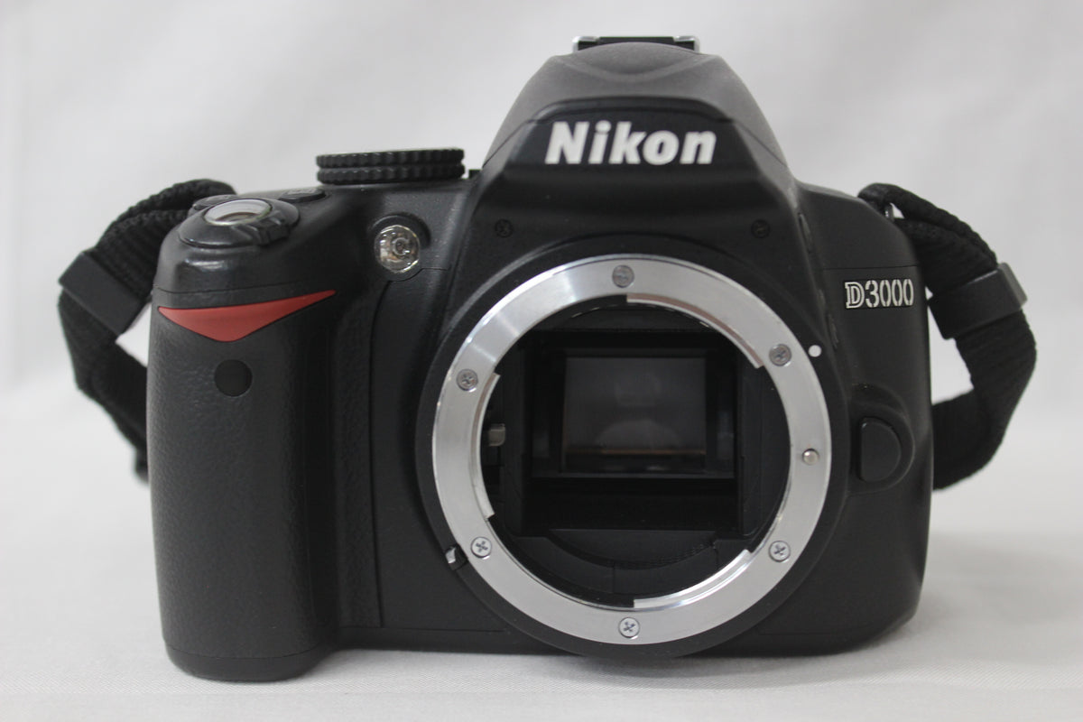 【シャッター6698回】ニコン Nikon D3000 デジタル一眼 2