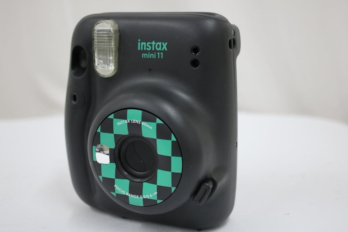 富士フィルム Fujifilm instax mini 11 竈門炭治郎モデル 1