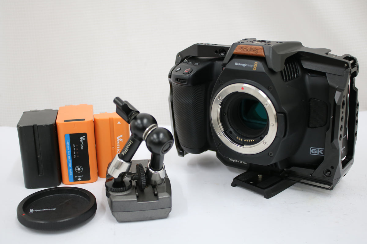 Blackmagic Pocket Cinema Camera 6K Pro 1