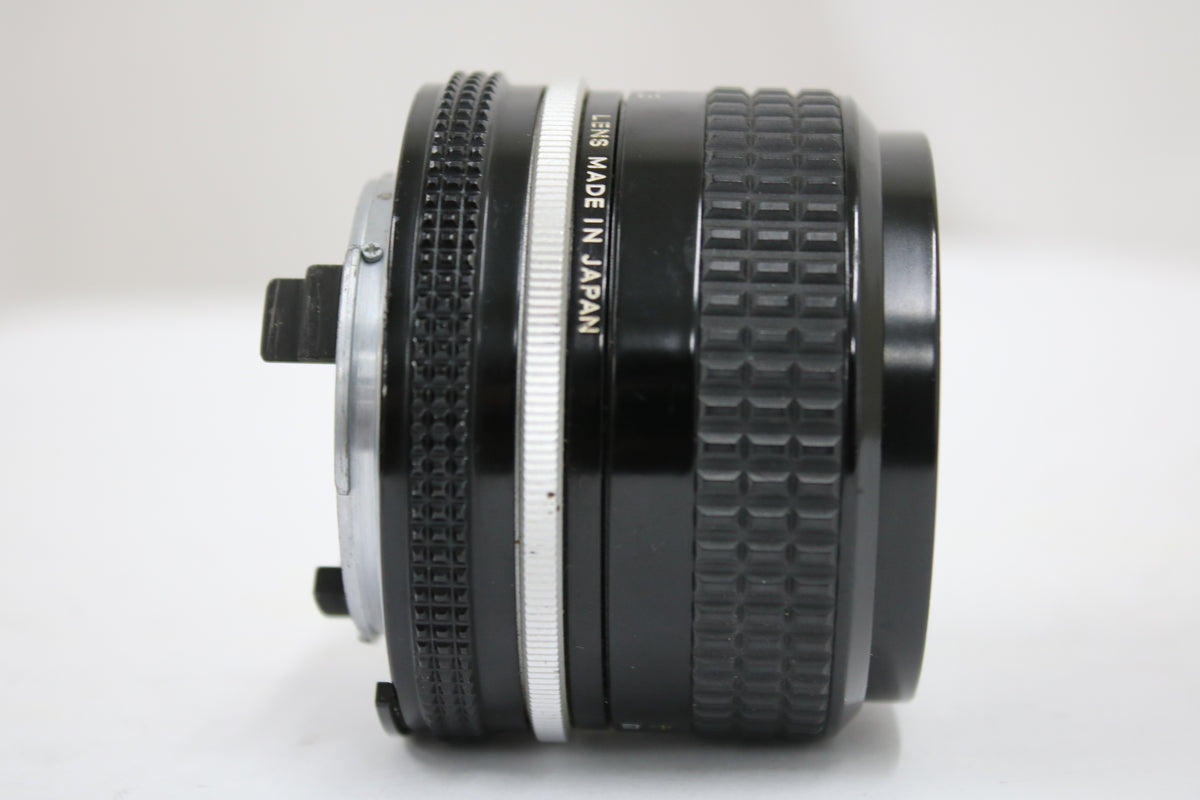 ニコン Nikon Ai Nikkor 28mm F3.5 レンズ 3
