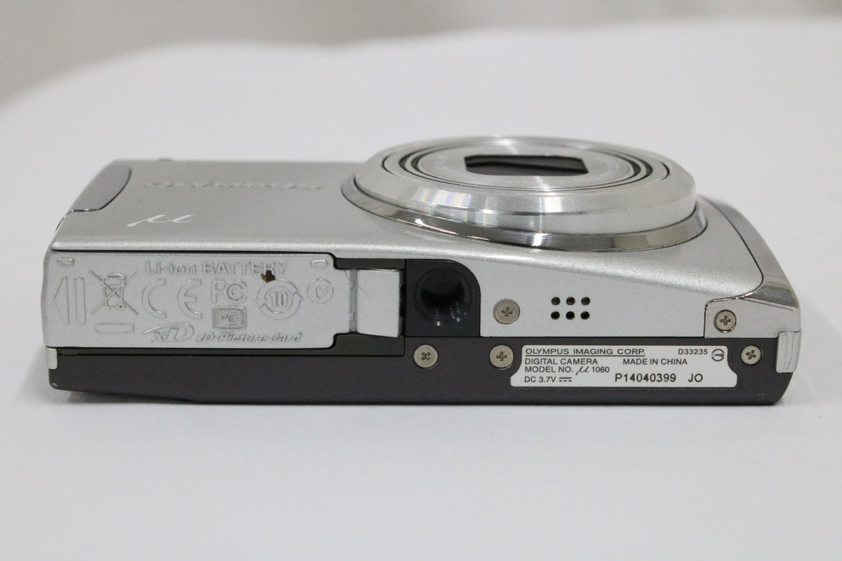 オリンパス Olympus μ mju μ-1060 7x バッテリー付き コンパクトデジタルカメラ 7