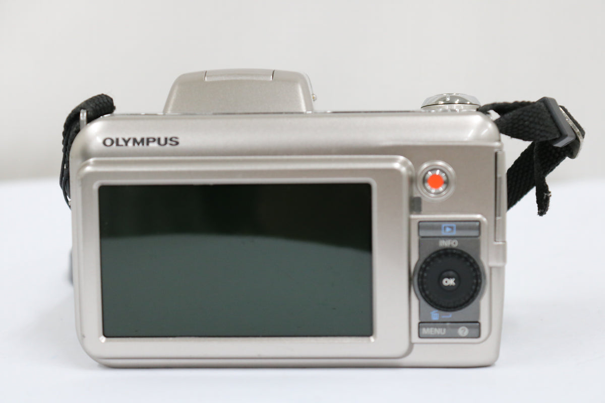 オリンパス Olympus SP-800UZ 30x バッテリー付き コンパクトデジタルカメラ 4